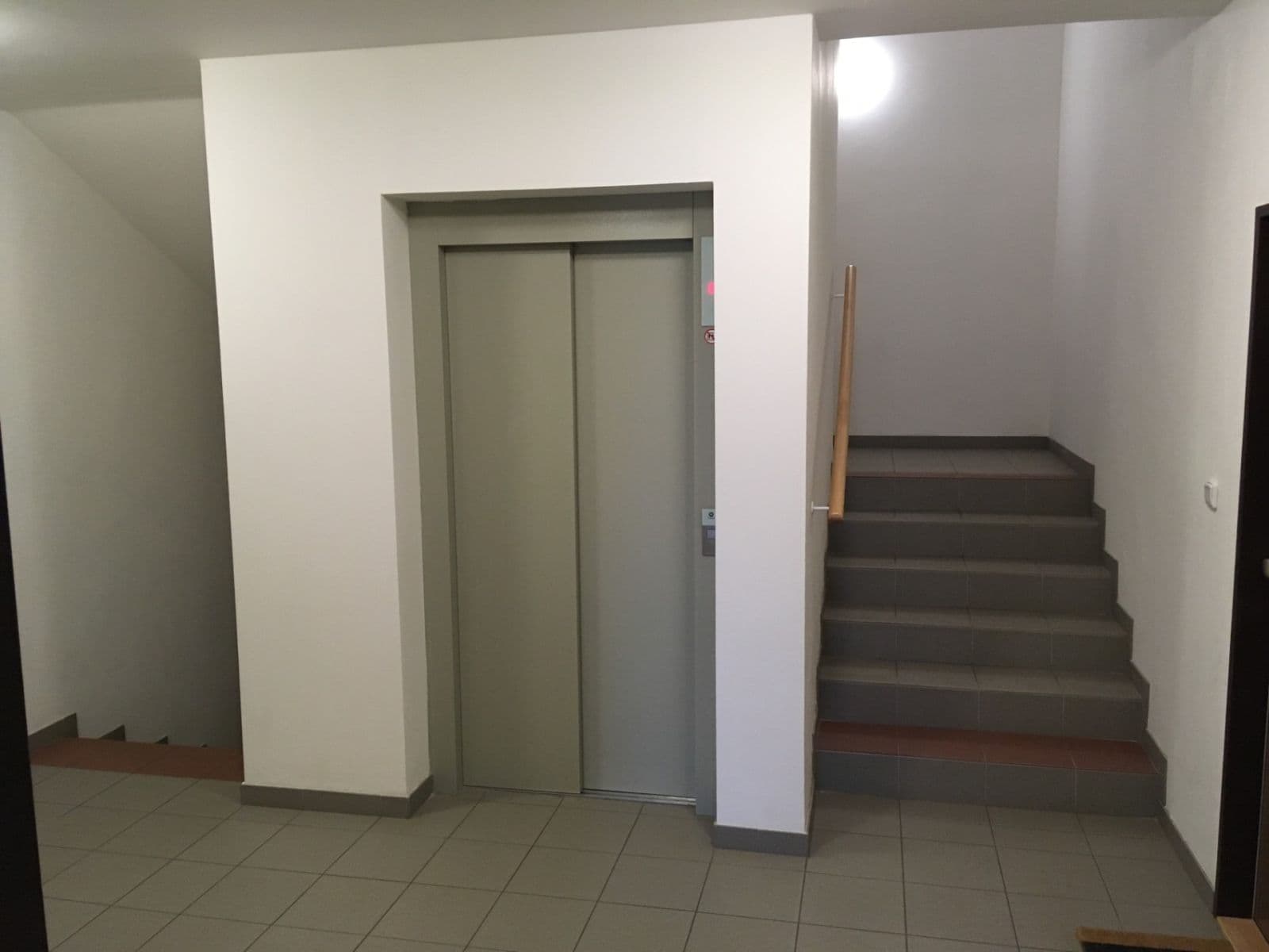 Pronájem bytu 2+kk 39 m², Zelené údolí, Liberec, Liberecký kraj Pronájem bytu 2+kk 39 m², Zelené údolí, Liberec, Liberecký kraj