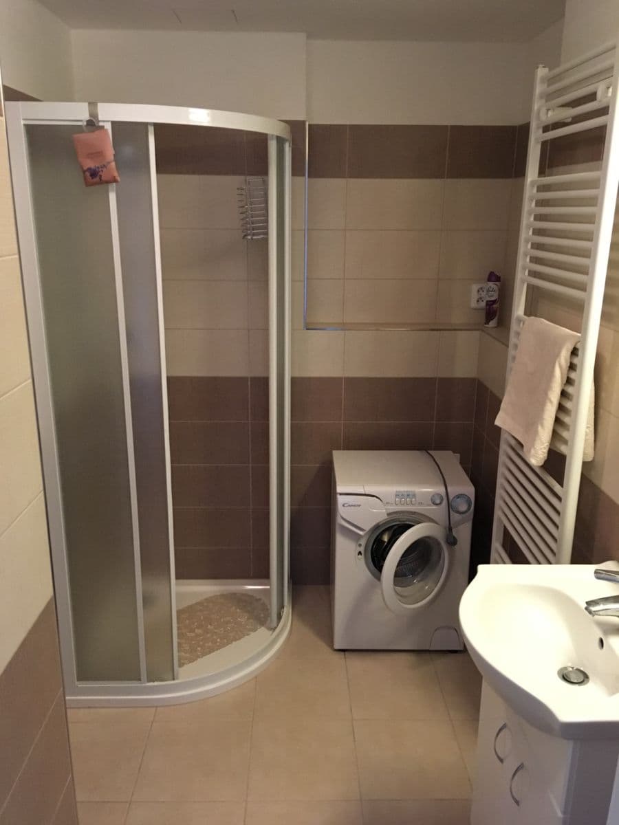 Pronájem bytu 2+kk 39 m², Zelené údolí, Liberec, Liberecký kraj Pronájem bytu 2+kk 39 m², Zelené údolí, Liberec, Liberecký kraj