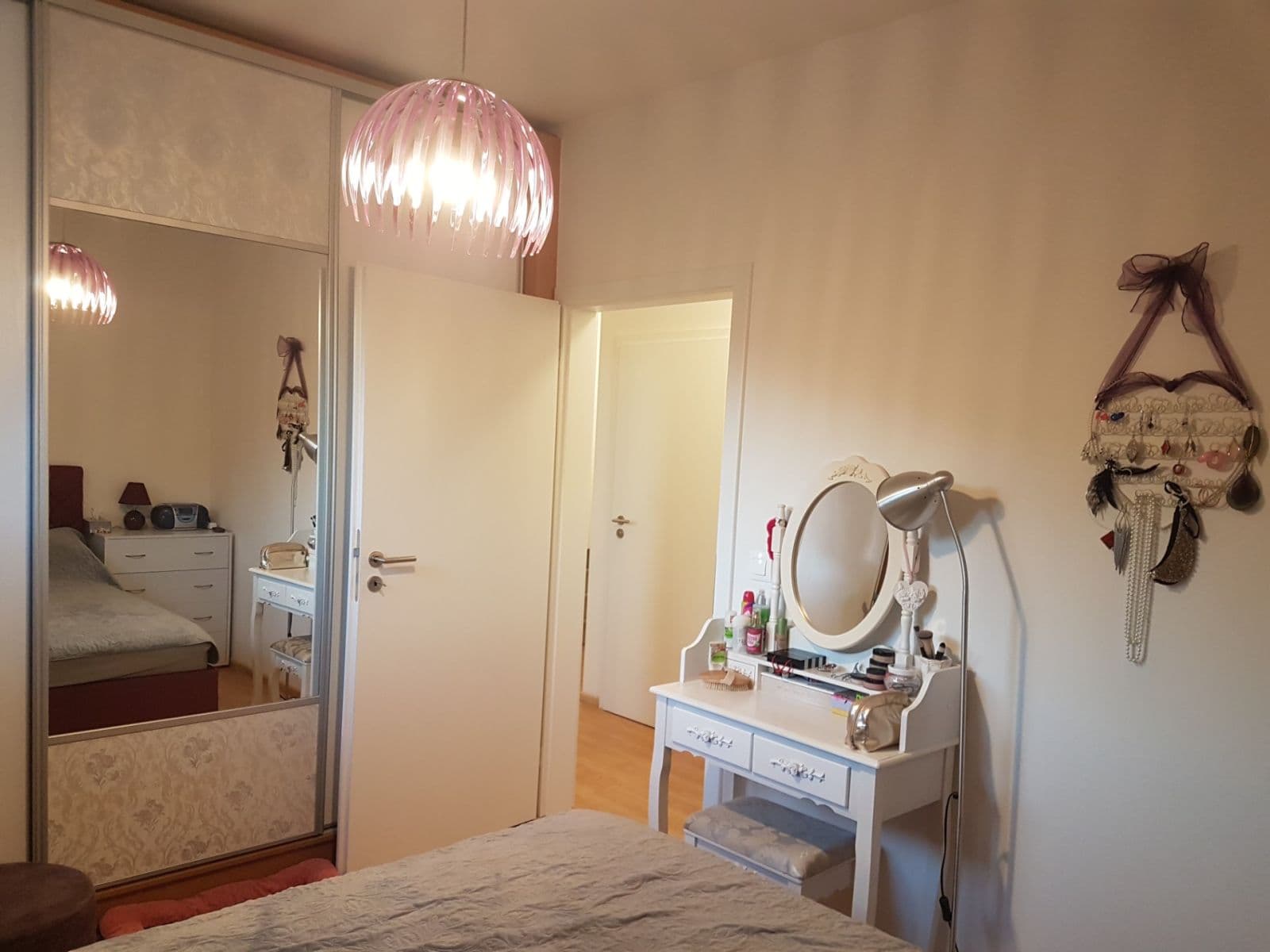 Pronájem bytu 2+kk 47 m², U Elektrárny, Vrané nad Vltavou, Středočeský kraj Pronájem bytu 2+kk 47 m², U Elektrárny, Vrané nad Vltavou, Středočeský kraj