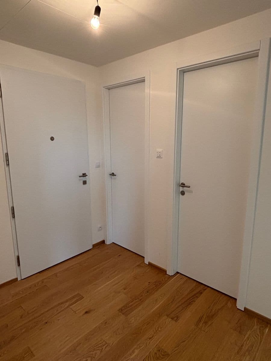 Prodej bytu 2+kk 72 m², Jankovcova, Praha, Praha Prodej bytu 2+kk 72 m², Jankovcova, Praha, Praha