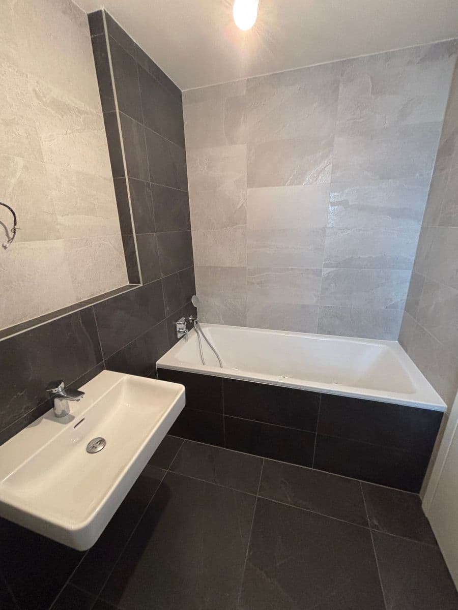 Prodej bytu 2+kk 72 m², Jankovcova, Praha, Praha Prodej bytu 2+kk 72 m², Jankovcova, Praha, Praha