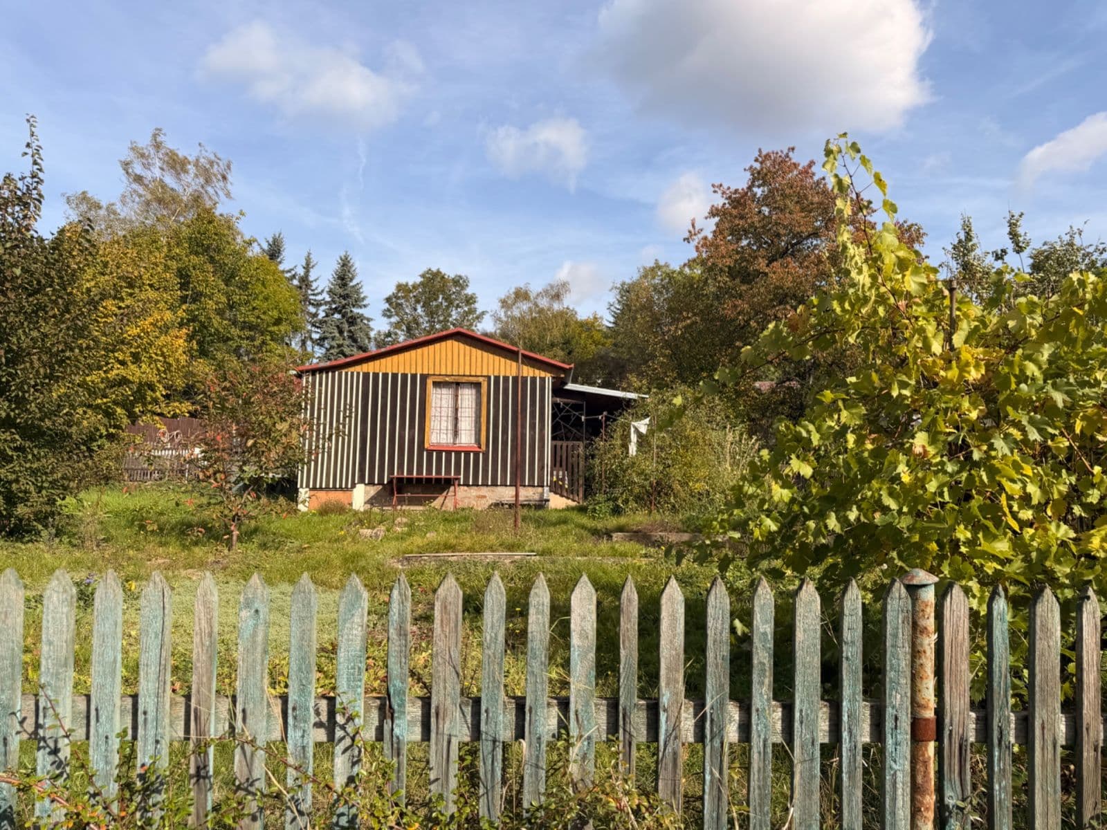 Prodej chaty, chalupy 36 m², pozemek 339 m², Klášterec nad Ohří, Ústecký kraj Prodej chaty, chalupy 36 m², pozemek 339 m², Klášterec nad Ohří, Ústecký kraj