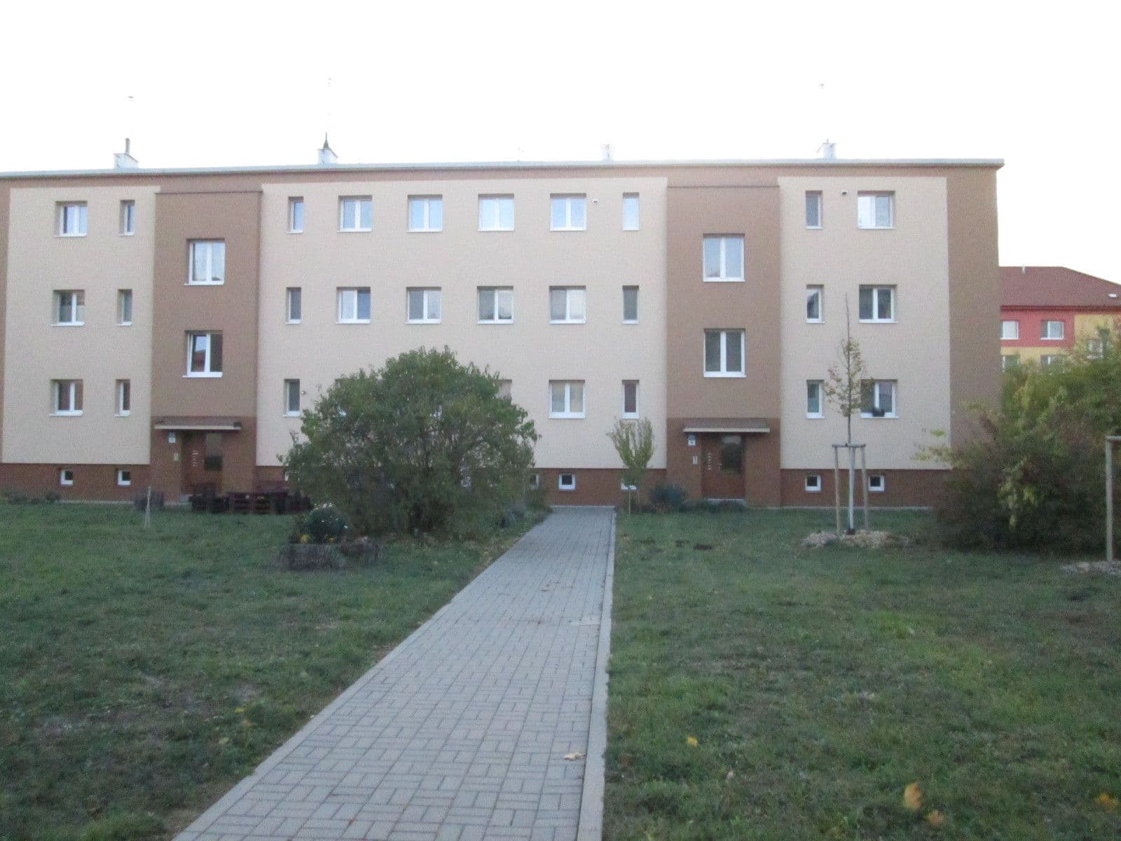 Prodej bytu 3+1 56 m², I. Olbrachta, Hodonín, Jihomoravský kraj Prodej bytu 3+1 56 m², I. Olbrachta, Hodonín, Jihomoravský kraj