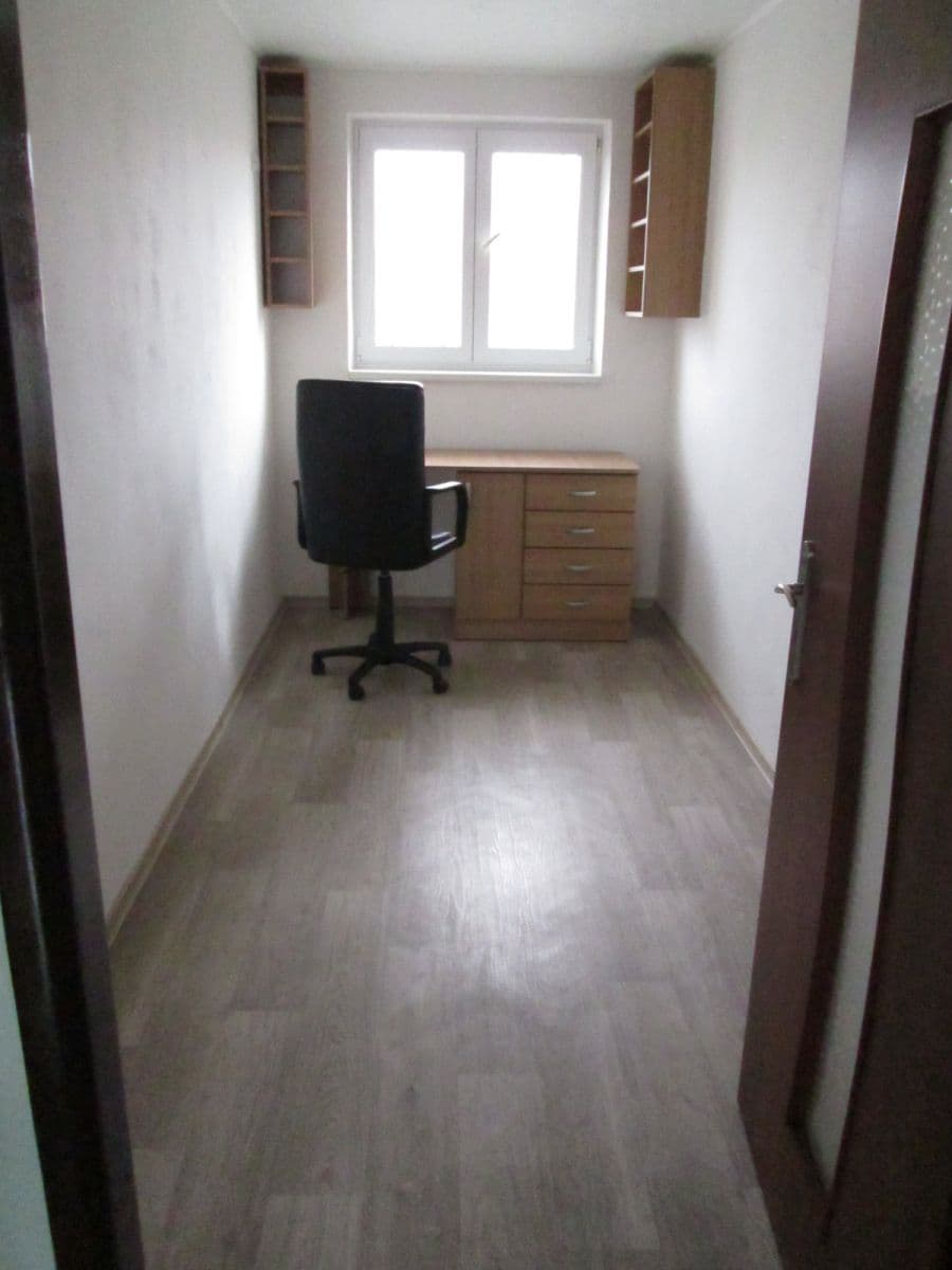 Prodej bytu 3+1 56 m², I. Olbrachta, Hodonín, Jihomoravský kraj Prodej bytu 3+1 56 m², I. Olbrachta, Hodonín, Jihomoravský kraj