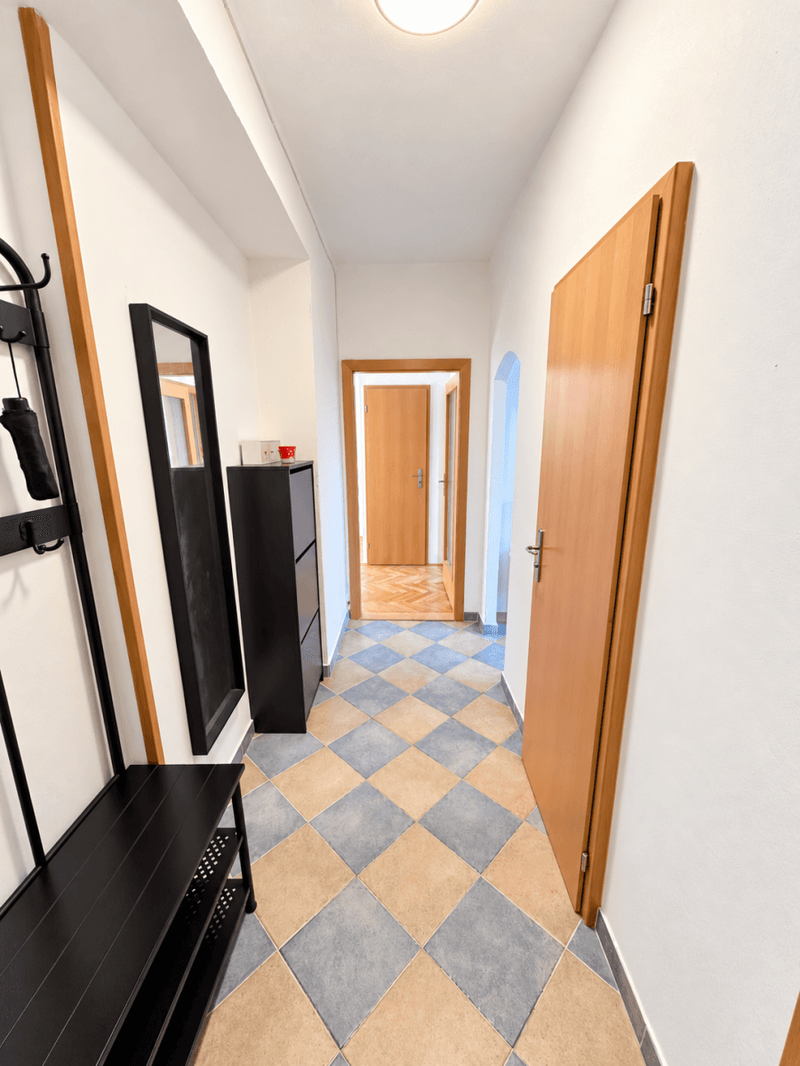 Pronájem bytu 2+1 55 m², Malovická, Praha, Praha Pronájem bytu 2+1 55 m², Malovická, Praha, Praha