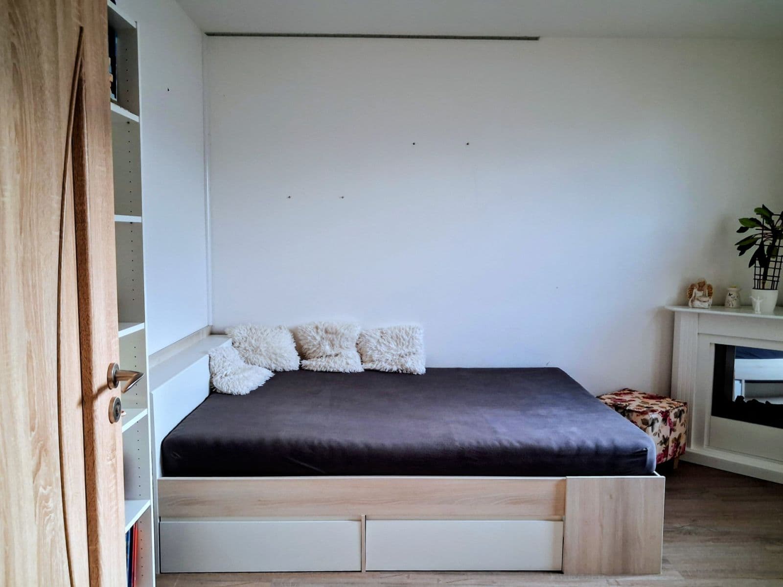Prodej bytu 3+kk 55 m², Karafiátová, Olomouc, Olomoucký kraj Prodej bytu 3+kk 55 m², Karafiátová, Olomouc, Olomoucký kraj