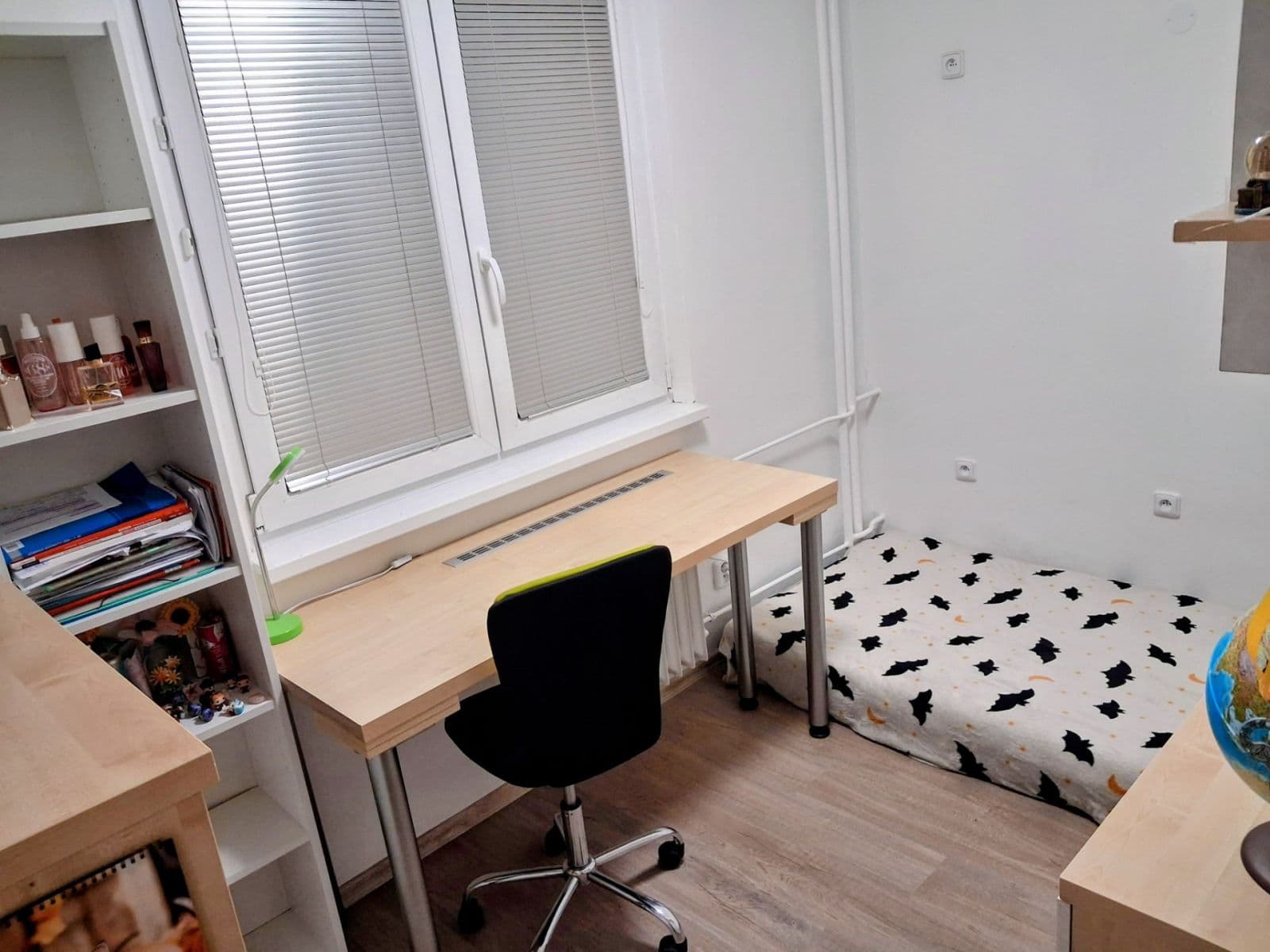 Prodej bytu 3+kk 55 m², Karafiátová, Olomouc, Olomoucký kraj Prodej bytu 3+kk 55 m², Karafiátová, Olomouc, Olomoucký kraj