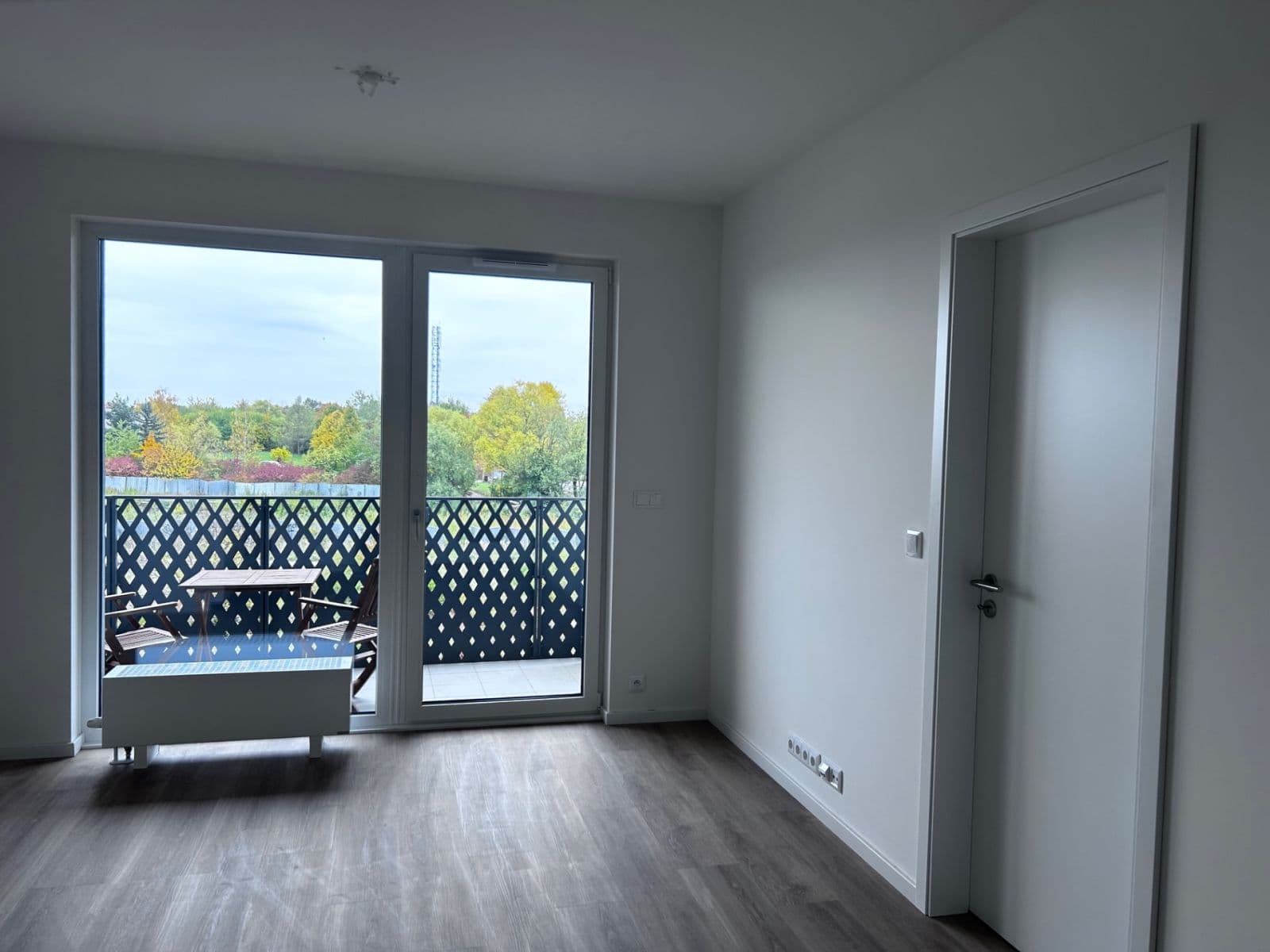 Pronájem bytu 2+kk 50 m², Divíškové, Praha, Praha Pronájem bytu 2+kk 50 m², Divíškové, Praha, Praha