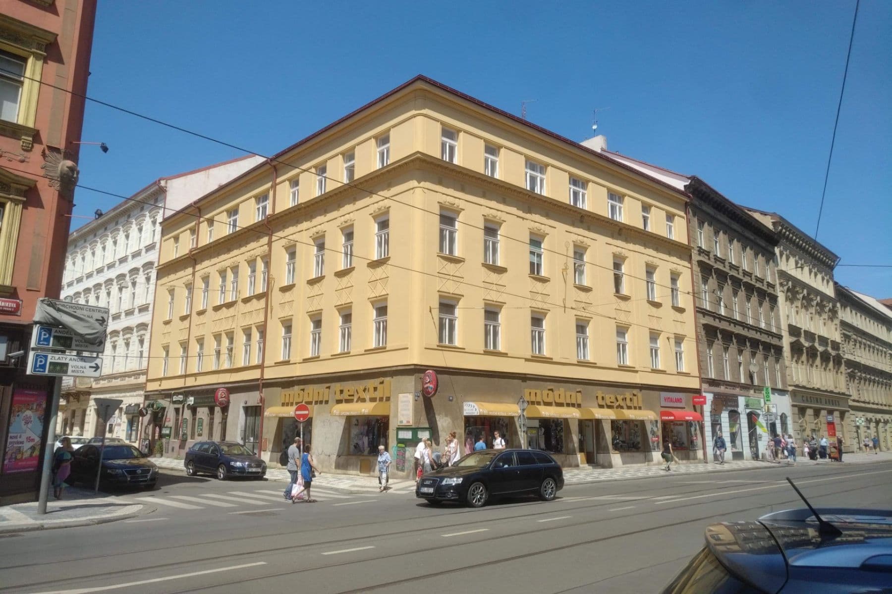 Pronájem bytu 2+1 64 m², Viktora Huga, Praha, Praha Pronájem bytu 2+1 64 m², Viktora Huga, Praha, Praha