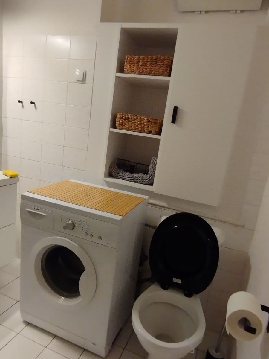 Pronájem bytu 1+kk 31 m², Roháčova, Praha, Praha Pronájem bytu 1+kk 31 m², Roháčova, Praha, Praha