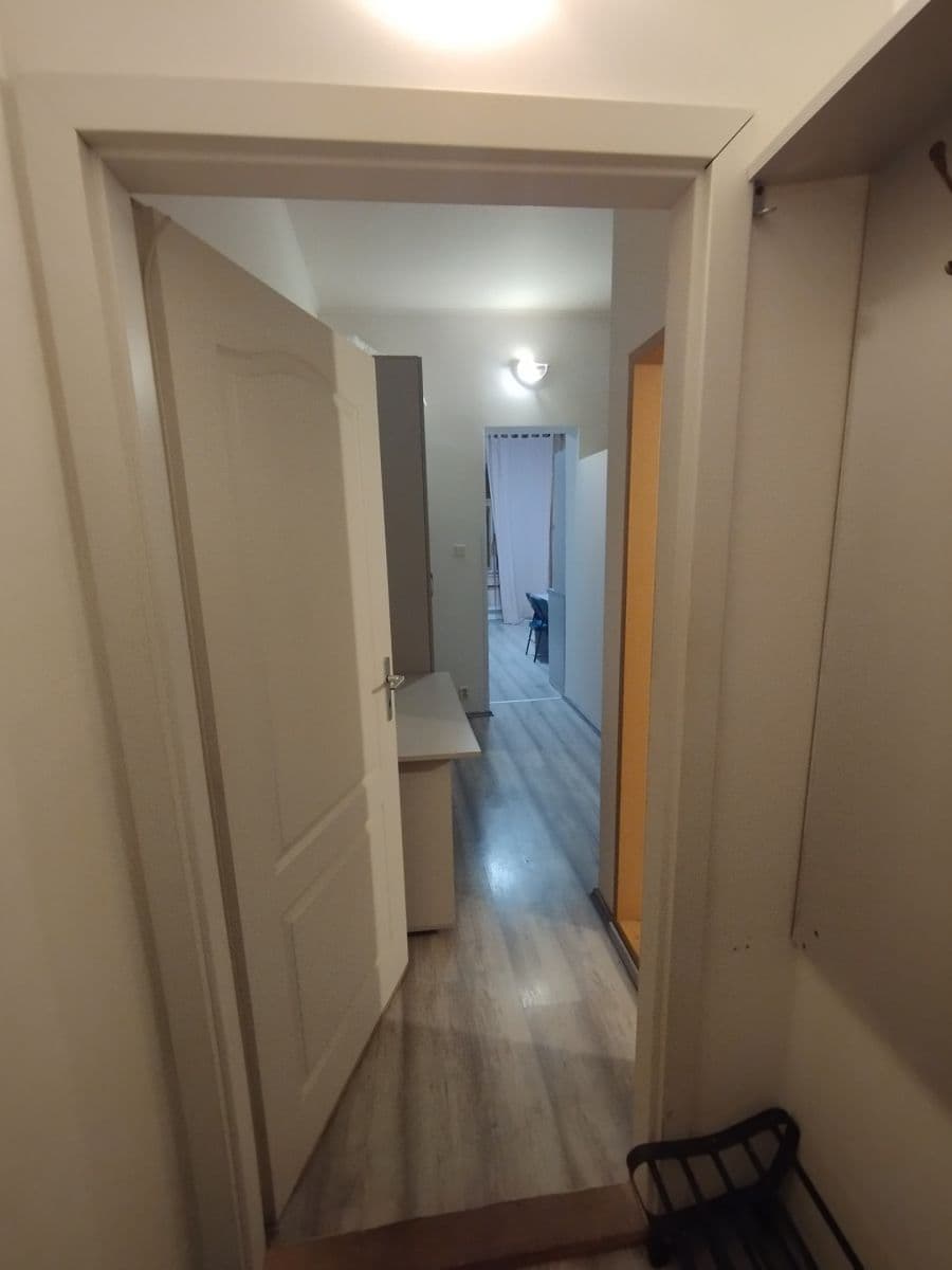 Pronájem bytu 1+kk 31 m², Roháčova, Praha, Praha Pronájem bytu 1+kk 31 m², Roháčova, Praha, Praha