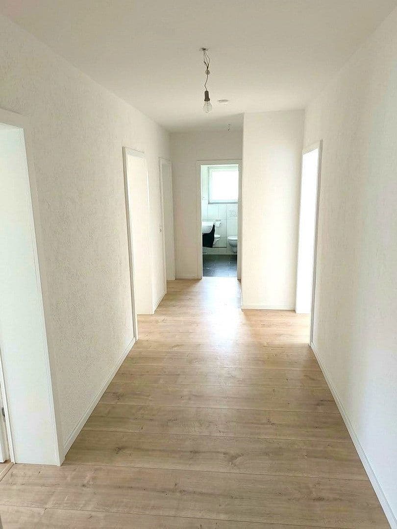 Prodej bytu 3+1 85 m², Schlehenweg 1, Wegberg, Severní Porýní-Vestfálsko Prodej bytu 3+1 85 m², Schlehenweg 1, Wegberg, Severní Porýní-Vestfálsko