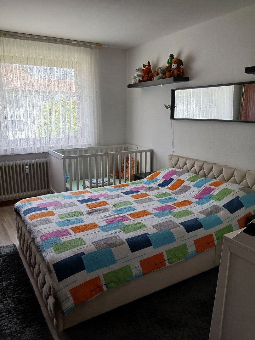 Prodej bytu 3+1 85 m², Lindenstraße 20, Holzkirchen, Bavorsko Prodej bytu 3+1 85 m², Lindenstraße 20, Holzkirchen, Bavorsko