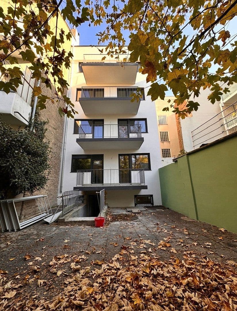 Pronájem bytu 3+1 82 m², Bonn, Severní Porýní-Vestfálsko Pronájem bytu 3+1 82 m², Bonn, Severní Porýní-Vestfálsko
