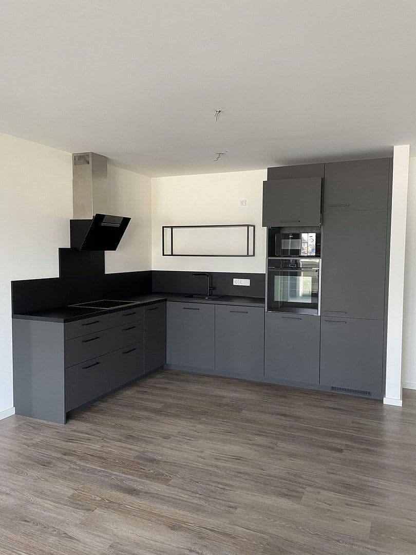 Pronájem bytu 2+1 56 m², Bruchstr. 6, Simmerath, Severní Porýní-Vestfálsko Pronájem bytu 2+1 56 m², Bruchstr. 6, Simmerath, Severní Porýní-Vestfálsko