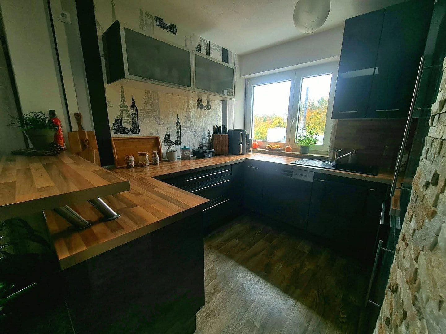 Prodej bytu 4+1 82 m², Ulm, Bádensko-Württembersko Prodej bytu 4+1 82 m², Ulm, Bádensko-Württembersko