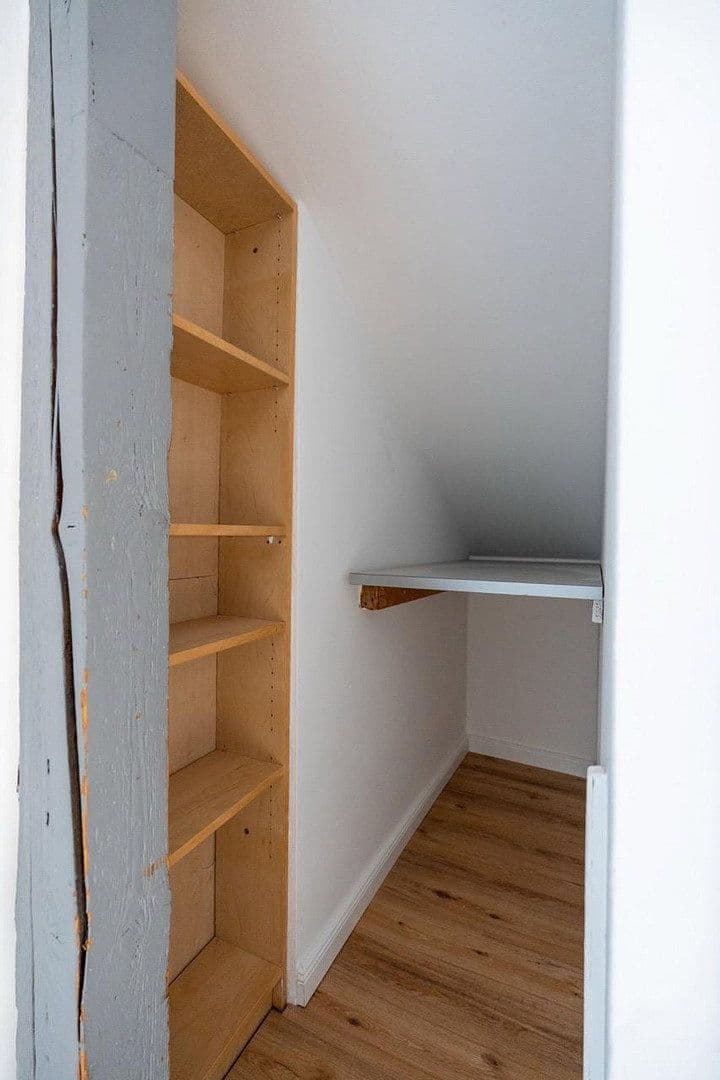Prodej bytu 4+1 94 m², Lößnigerstraße 50, Leipzig, Sasko Prodej bytu 4+1 94 m², Lößnigerstraße 50, Leipzig, Sasko