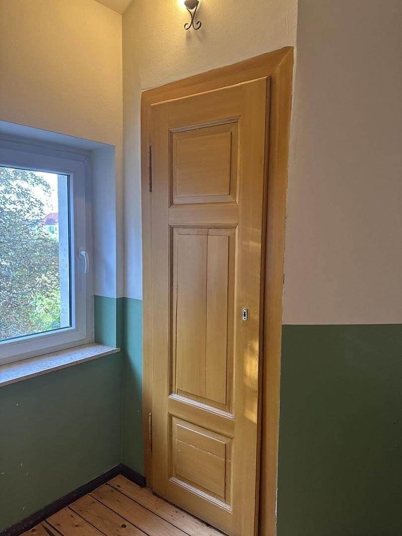 Prodej bytu 4+1 94 m², Lößnigerstraße 50, Leipzig, Sasko Prodej bytu 4+1 94 m², Lößnigerstraße 50, Leipzig, Sasko