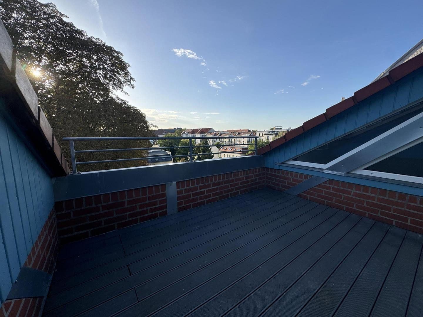 Prodej bytu 4+1 94 m², Lößnigerstraße 50, Leipzig, Sasko Prodej bytu 4+1 94 m², Lößnigerstraße 50, Leipzig, Sasko