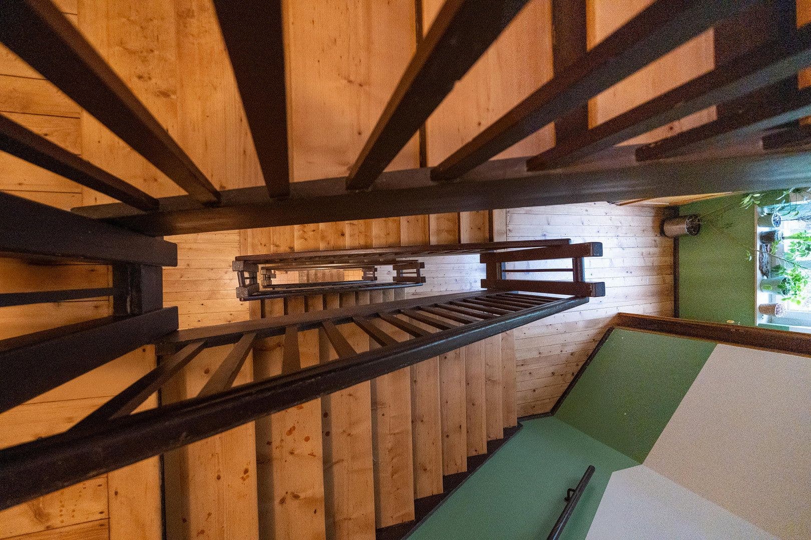 Prodej bytu 4+1 94 m², Lößnigerstraße 50, Leipzig, Sasko Prodej bytu 4+1 94 m², Lößnigerstraße 50, Leipzig, Sasko