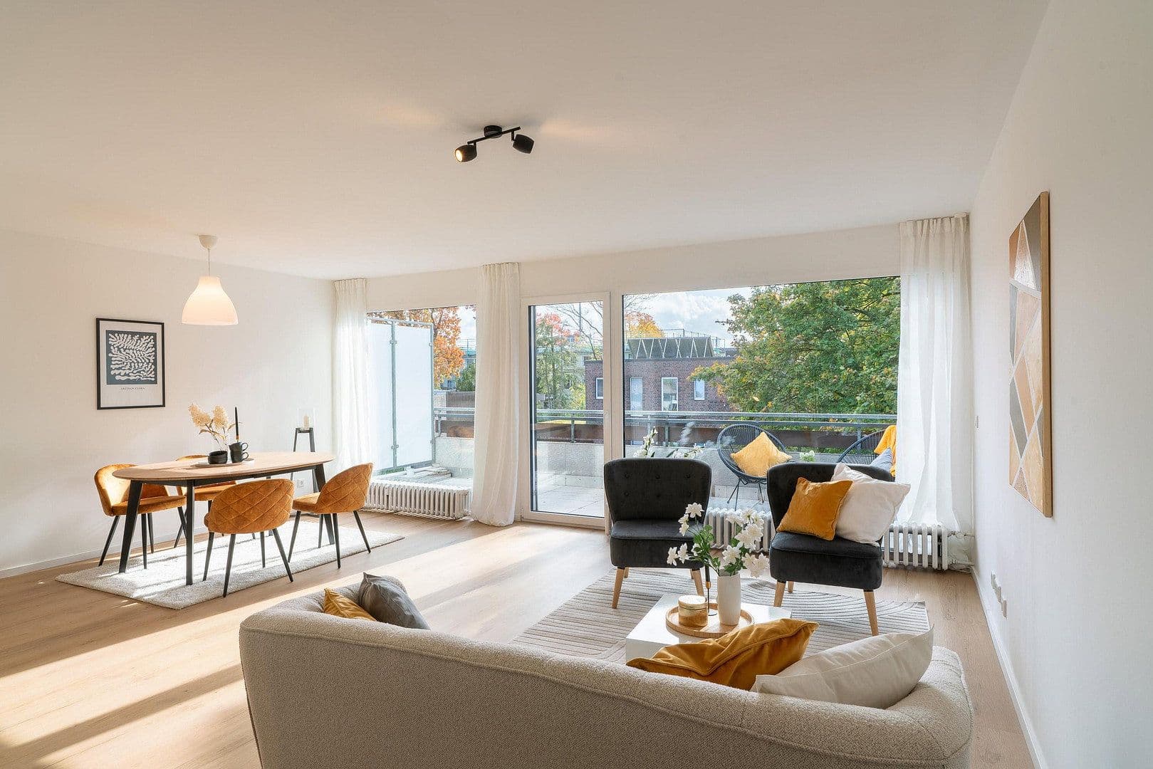 Prodej bytu 2+kk 82 m², Straubinger Straße 48, Duisburg, Severní Porýní-Vestfálsko Prodej bytu 2+kk 82 m², Straubinger Straße 48, Duisburg, Severní Porýní-Vestfálsko