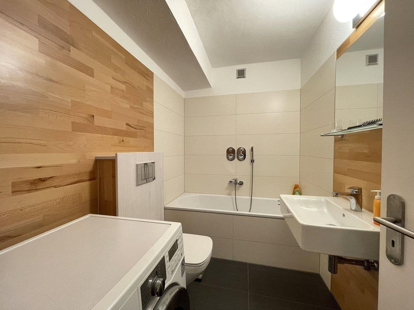 Prodej bytu 1+1 39 m², Ricklinger Str. 154, Hannover, Dolní Sasko Prodej bytu 1+1 39 m², Ricklinger Str. 154, Hannover, Dolní Sasko