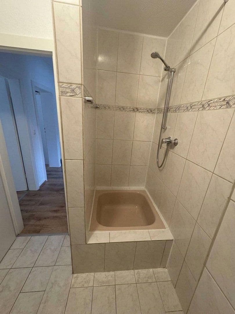Pronájem bytu 2+1 53 m², Wuppertal, Severní Porýní-Vestfálsko Pronájem bytu 2+1 53 m², Wuppertal, Severní Porýní-Vestfálsko