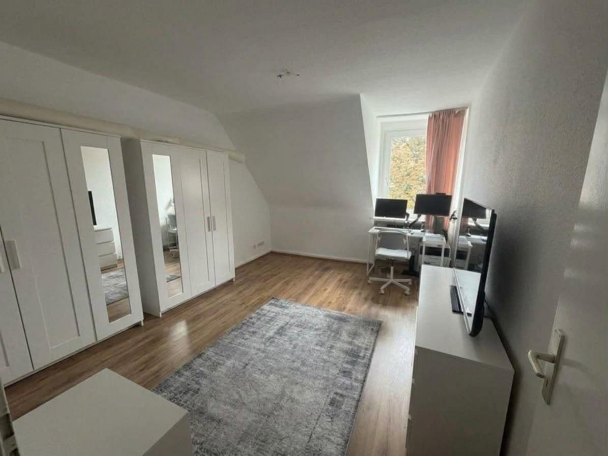 Pronájem bytu 2+1 53 m², Wuppertal, Severní Porýní-Vestfálsko Pronájem bytu 2+1 53 m², Wuppertal, Severní Porýní-Vestfálsko