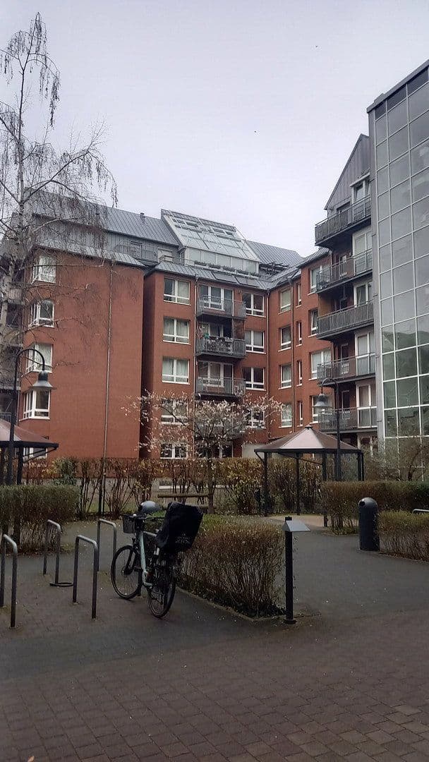 Prodej bytu 1+1 41 m², Erich-Weinert-Straße 141A, Berlin, Berlín Prodej bytu 1+1 41 m², Erich-Weinert-Straße 141A, Berlin, Berlín