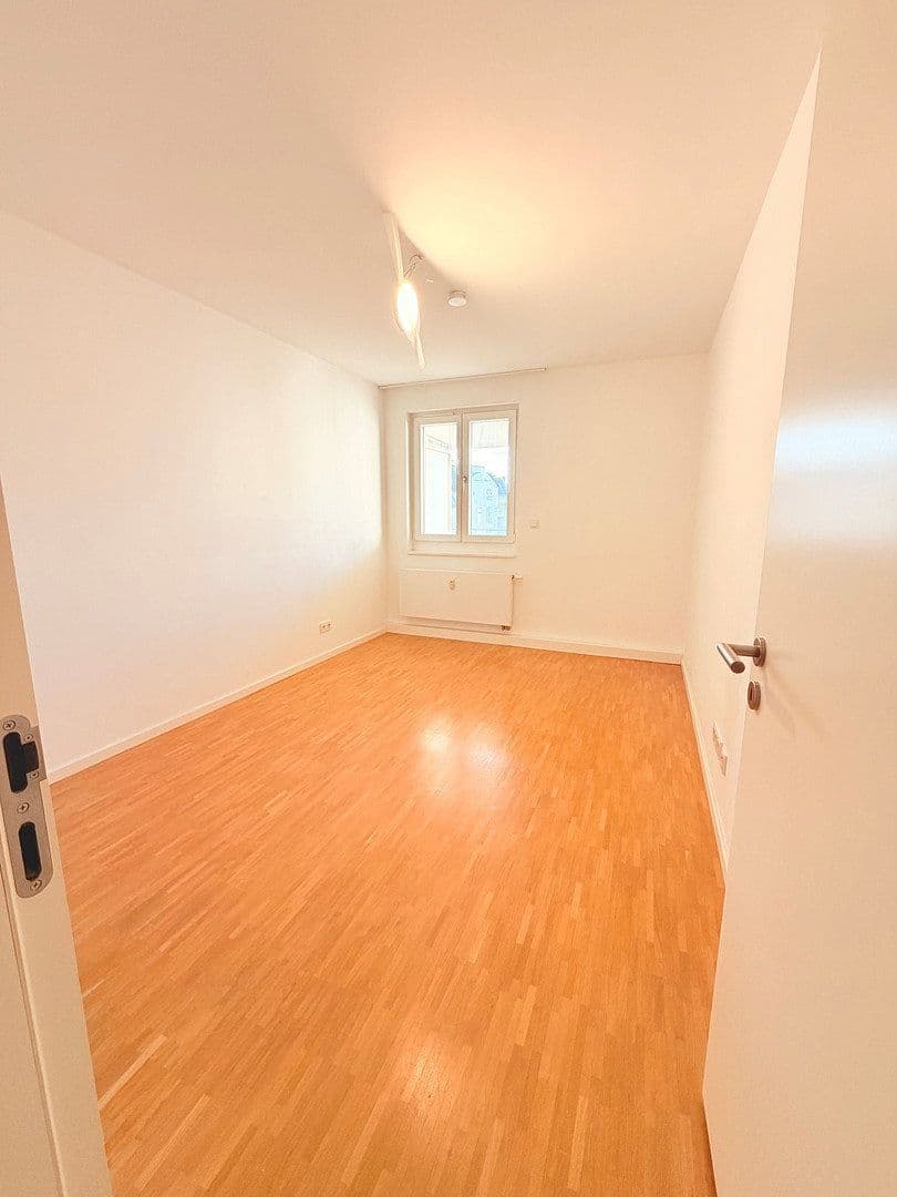 Prodej bytu 3+1 98 m², Steglitzer Damm 24, Berlin, Berlín Prodej bytu 3+1 98 m², Steglitzer Damm 24, Berlin, Berlín