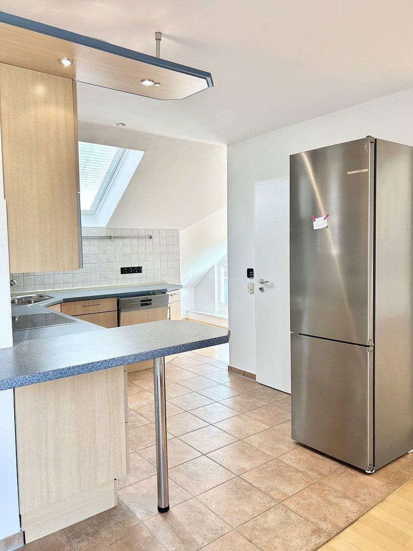Pronájem bytu 3+1 95 m², Oldenburg, Dolní Sasko Pronájem bytu 3+1 95 m², Oldenburg, Dolní Sasko