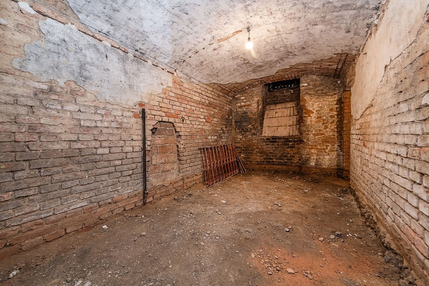 Prodej nebytového prostoru 99 m², Chodská, Praha, Praha Prodej nebytového prostoru 99 m², Chodská, Praha, Praha