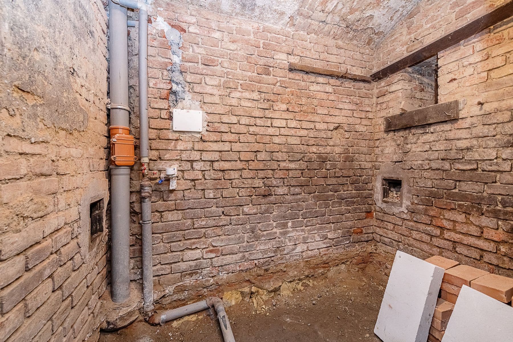 Prodej nebytového prostoru 99 m², Chodská, Praha, Praha Prodej nebytového prostoru 99 m², Chodská, Praha, Praha