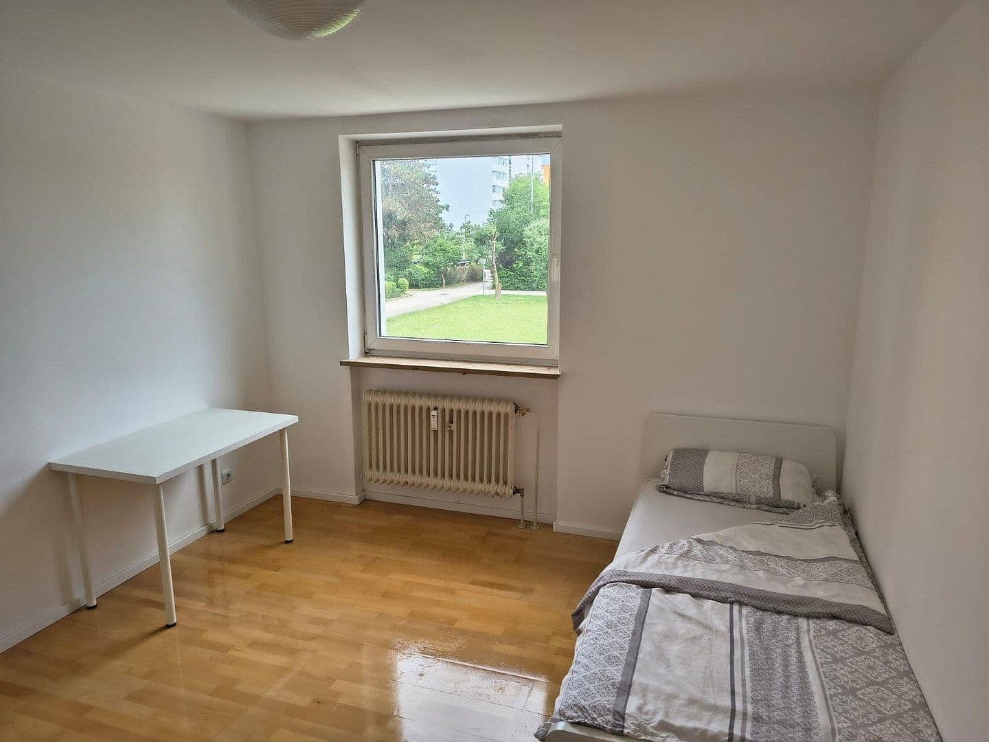 Pronájem bytu 3+1 80 m², Karl-Marx-Ring 92, München-Ramersdorf, Bavorsko Pronájem bytu 3+1 80 m², Karl-Marx-Ring 92, München-Ramersdorf, Bavorsko
