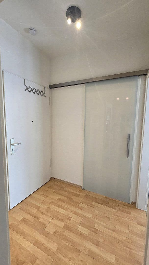 Prodej bytu 2+1 57 m², Hilde-und-Joseph, Professor-Neyses-Platz 2, Düsseldorf, Severní Porýní-Vestfálsko Prodej bytu 2+1 57 m², Hilde-und-Joseph, Professor-Neyses-Platz 2, Düsseldorf, Severní Porýní-Vestfálsko