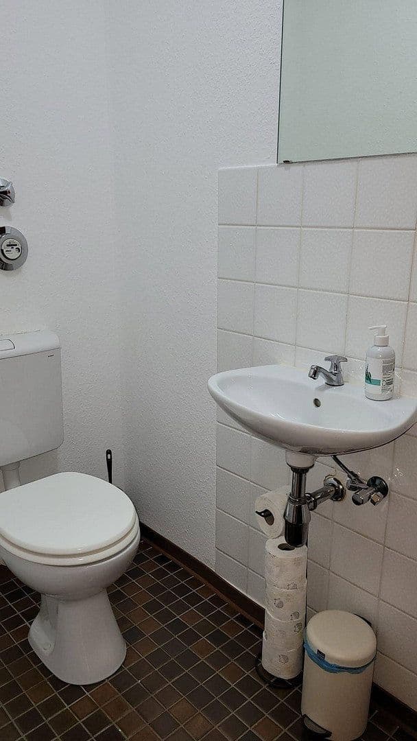 Pronájem bytu 3+kk 92 m², Offenburger Straße 37, Böblingen, Bádensko-Württembersko Pronájem bytu 3+kk 92 m², Offenburger Straße 37, Böblingen, Bádensko-Württembersko