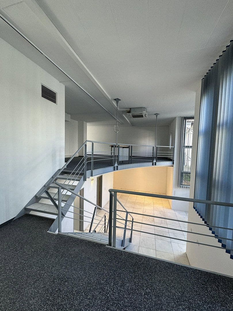 Prodej bytu 383 m², Münchener Straße 113, Ingolstadt, Bavorsko Prodej bytu 383 m², Münchener Straße 113, Ingolstadt, Bavorsko