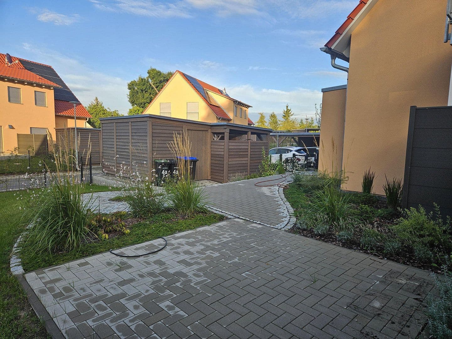 Pronájem bytu 2+kk 66 m², Brunnenweg 1a, Kamenec, Sasko Pronájem bytu 2+kk 66 m², Brunnenweg 1a, Kamenec, Sasko