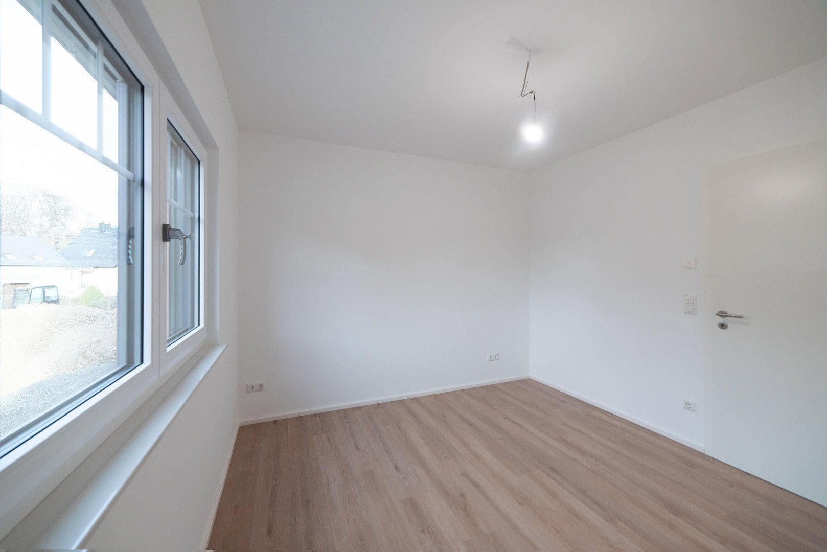 Pronájem bytu 2+kk 66 m², Brunnenweg 1a, Kamenec, Sasko Pronájem bytu 2+kk 66 m², Brunnenweg 1a, Kamenec, Sasko