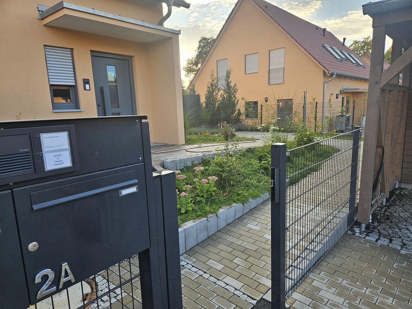 Pronájem bytu 2+kk 66 m², Brunnenweg 1a, Kamenec, Sasko Pronájem bytu 2+kk 66 m², Brunnenweg 1a, Kamenec, Sasko