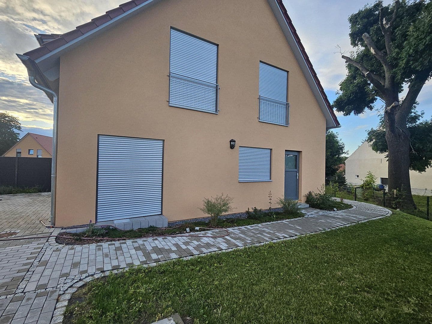 Pronájem bytu 2+kk 66 m², Brunnenweg 1a, Kamenec, Sasko Pronájem bytu 2+kk 66 m², Brunnenweg 1a, Kamenec, Sasko