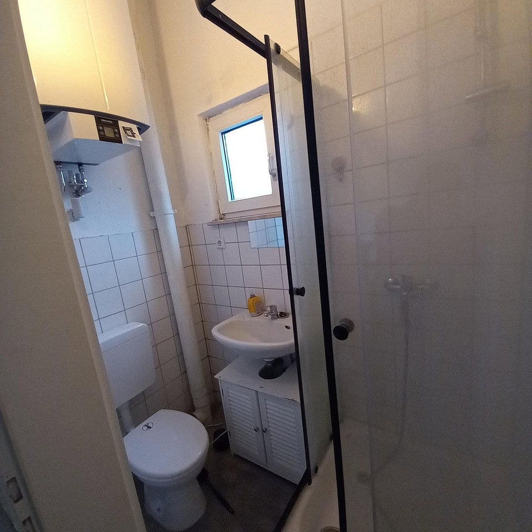 Pronájem bytu 1+1 52 m², Hans-Thoma - Str. 5, Karlsruhe, Bádensko-Württembersko Pronájem bytu 1+1 52 m², Hans-Thoma - Str. 5, Karlsruhe, Bádensko-Württembersko