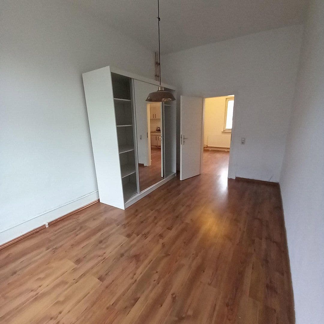 Pronájem bytu 1+1 52 m², Hans-Thoma - Str. 5, Karlsruhe, Bádensko-Württembersko Pronájem bytu 1+1 52 m², Hans-Thoma - Str. 5, Karlsruhe, Bádensko-Württembersko