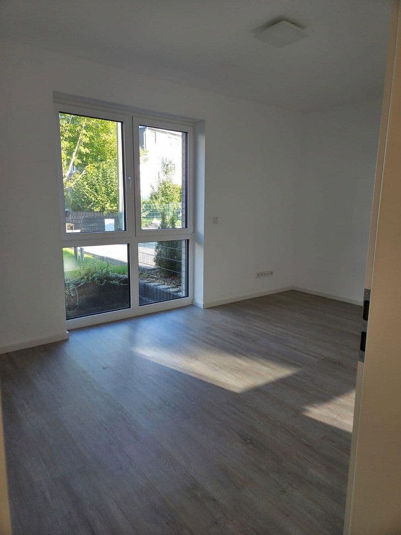 Pronájem bytu 3+1 74 m², Kapellenweg 3, Waldbröl, Severní Porýní-Vestfálsko Pronájem bytu 3+1 74 m², Kapellenweg 3, Waldbröl, Severní Porýní-Vestfálsko
