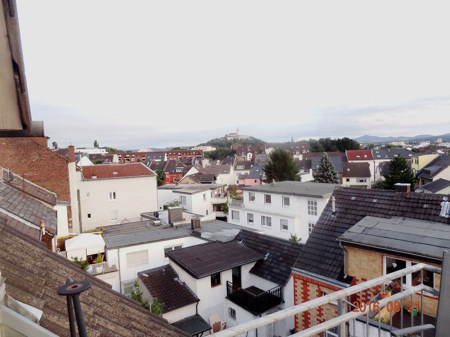 Pronájem bytu 2+1 55 m², Luisenstrasse 34, Siegburg, Severní Porýní-Vestfálsko Pronájem bytu 2+1 55 m², Luisenstrasse 34, Siegburg, Severní Porýní-Vestfálsko