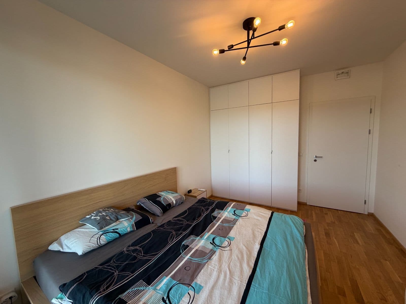 Pronájem bytu 2+kk 56 m², Mezi vodami, Praha, Praha Pronájem bytu 2+kk 56 m², Mezi vodami, Praha, Praha