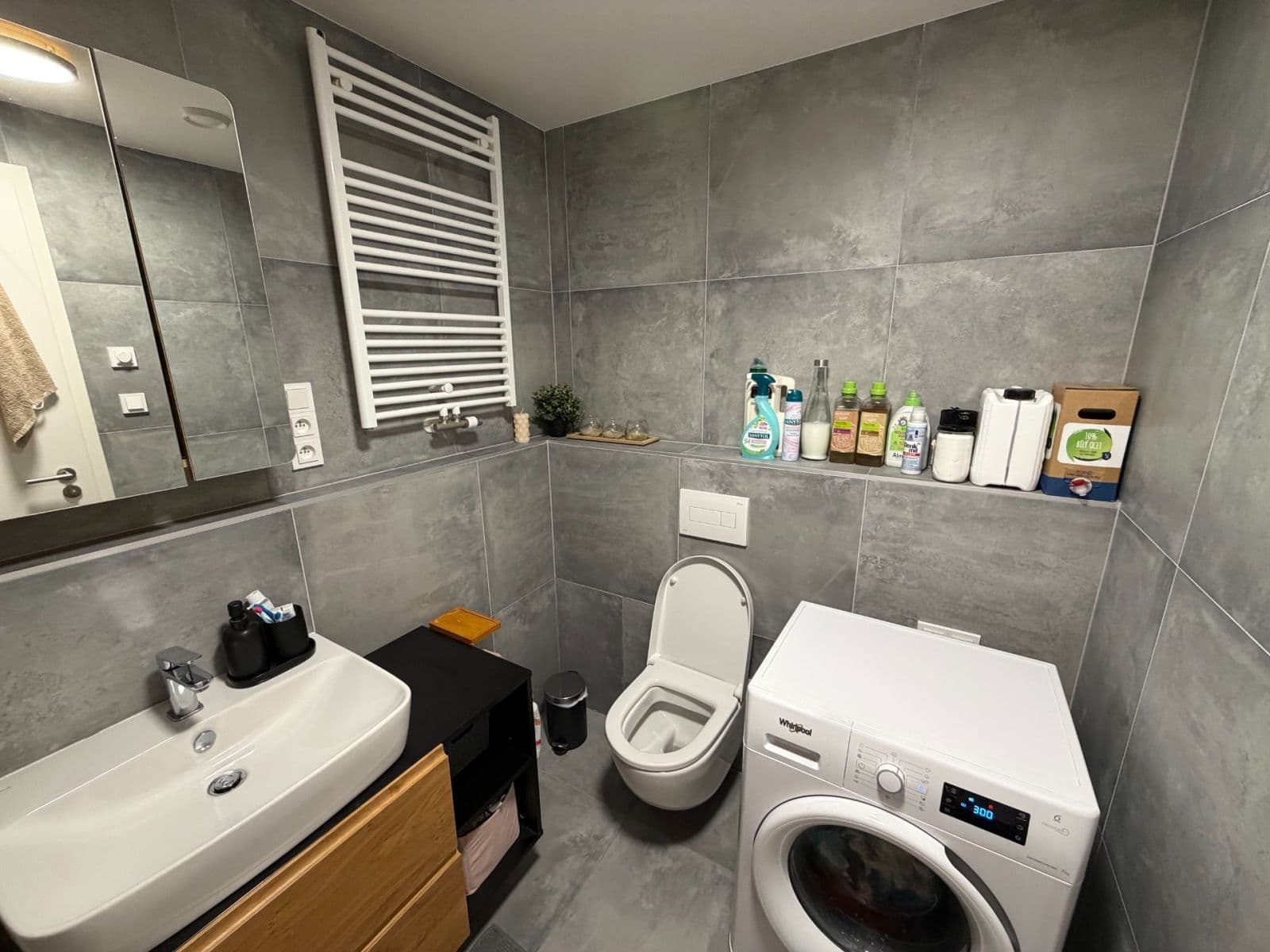 Pronájem bytu 2+kk 56 m², Mezi vodami, Praha, Praha Pronájem bytu 2+kk 56 m², Mezi vodami, Praha, Praha