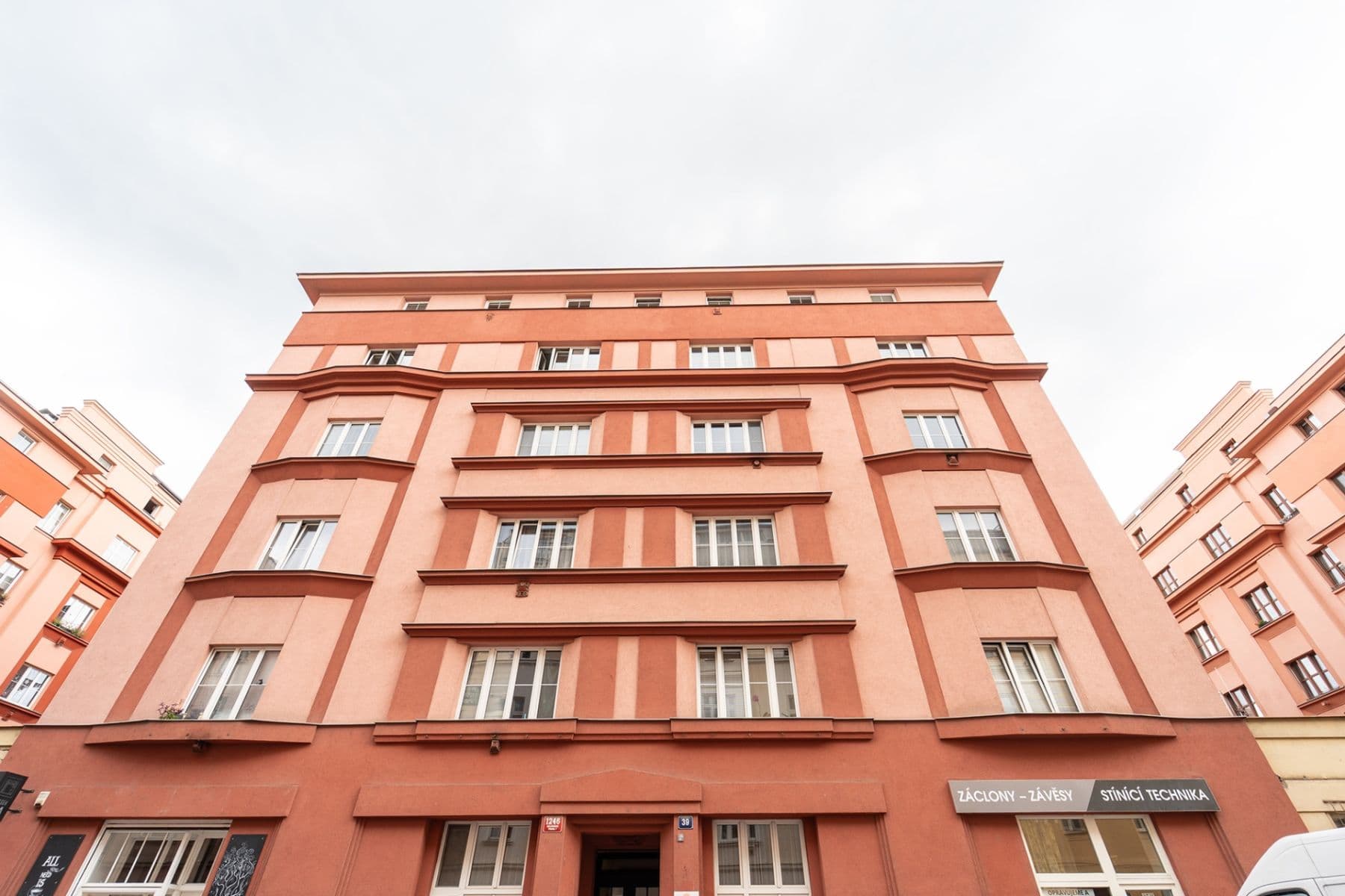 Prodej bytu 2+kk 61 m², Přístavní, Praha, Praha Prodej bytu 2+kk 61 m², Přístavní, Praha, Praha