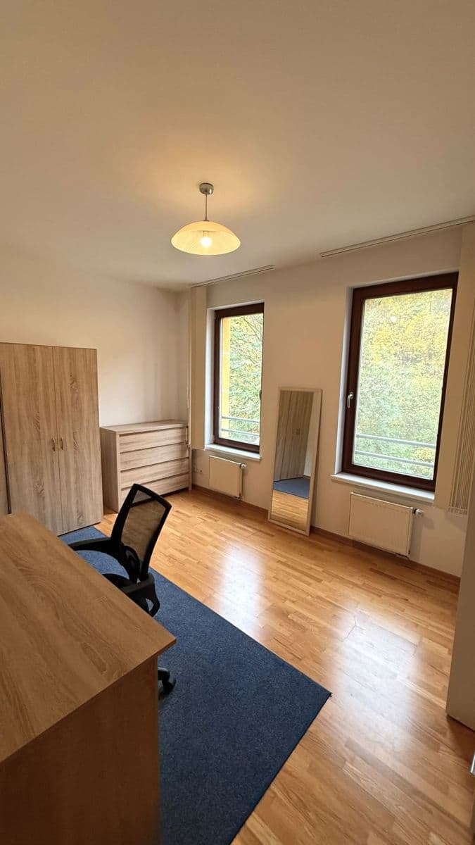 Pronájem bytu 3+kk 75 m², Lovčenská, Praha, Praha Pronájem bytu 3+kk 75 m², Lovčenská, Praha, Praha