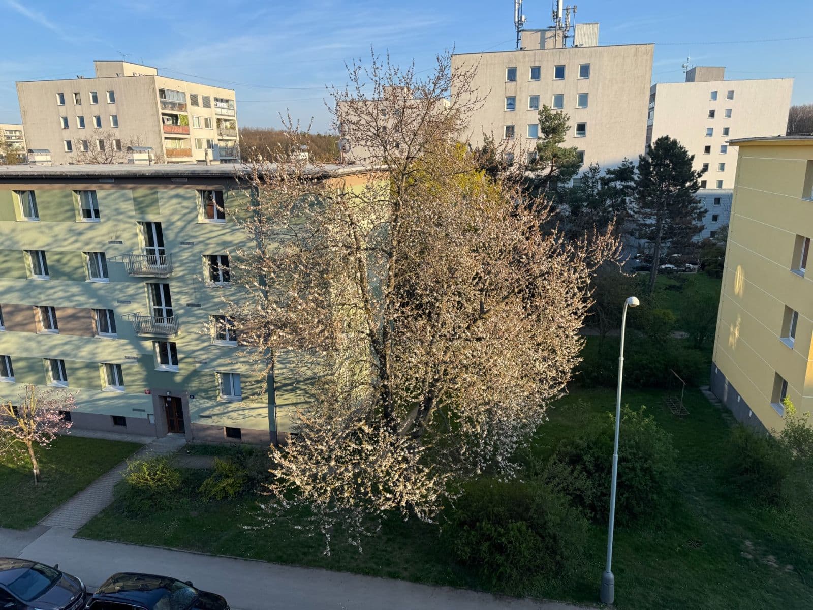 Prodej bytu 2+kk 52 m², Buková, Praha, Praha Prodej bytu 2+kk 52 m², Buková, Praha, Praha